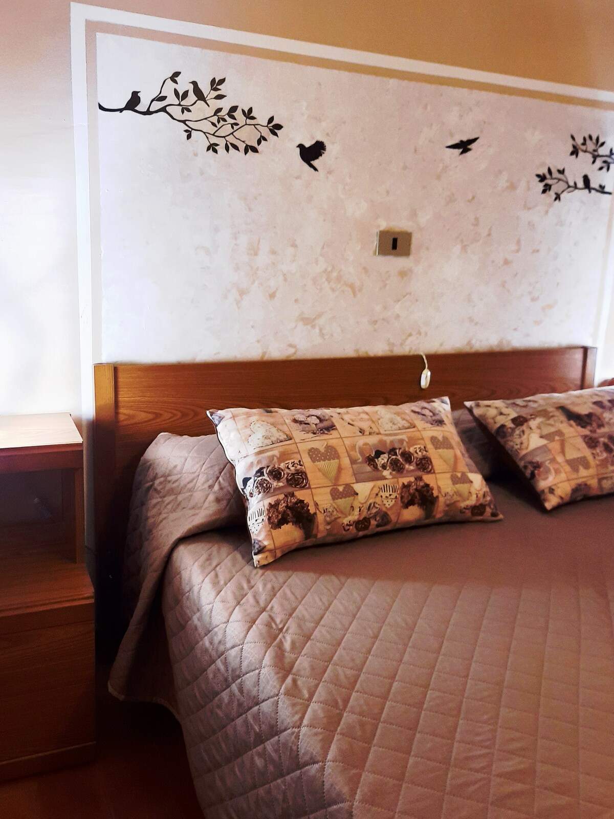 Tweepersoonskamer nr. 2 met bedoptie toegevoegd 