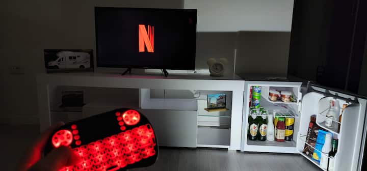 Hi Apartments C1 - City Center Self Check-in 24/7 - Tirana