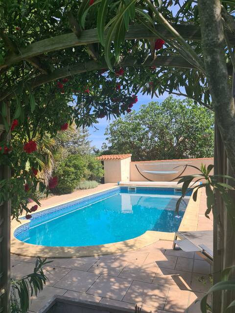 Villa with pool – 4 people