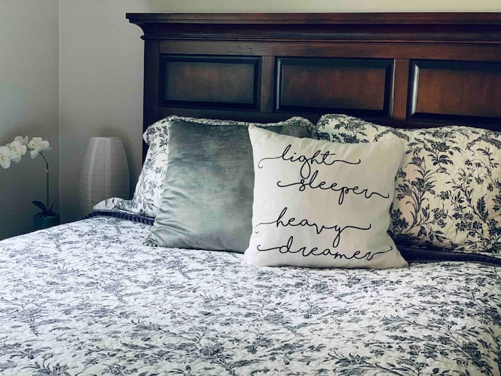 غرفة النوم 1