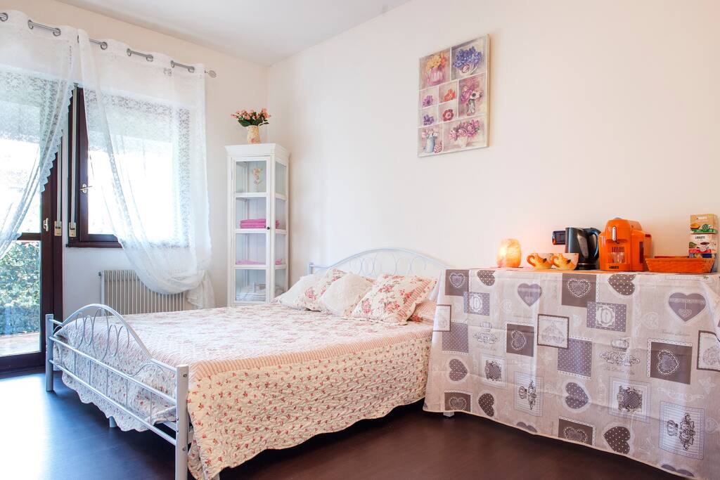 King size bed