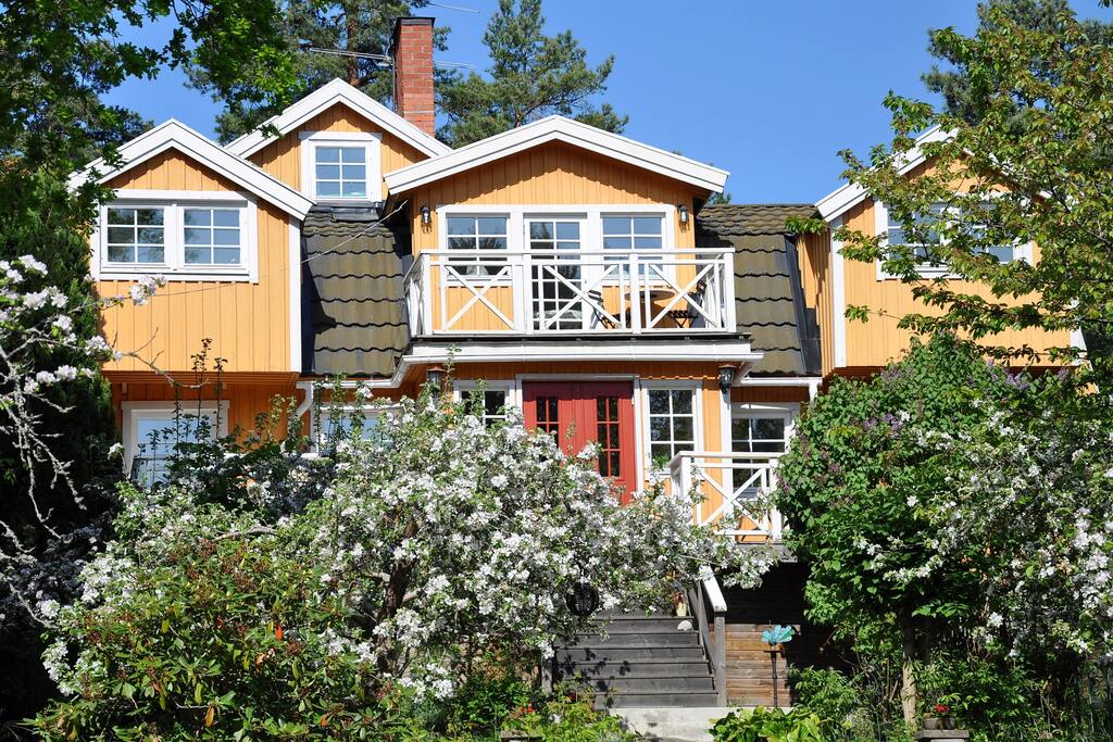 Countryhouse 15 min t Stockholm Houses for Rent in SaltsjöBoo