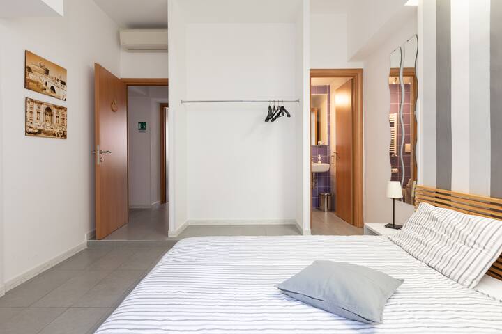 Amazing Apartment in Vatican gallery image 5