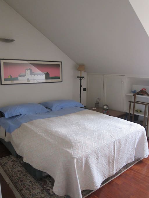 Guest room with the sofa bed