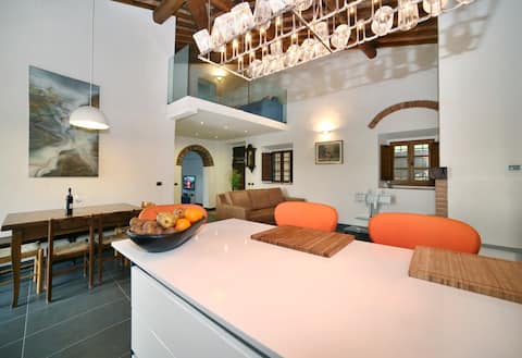 Luxury villa in Florence
