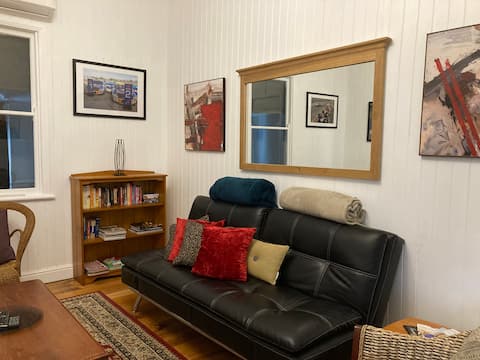 May Bush Cottage