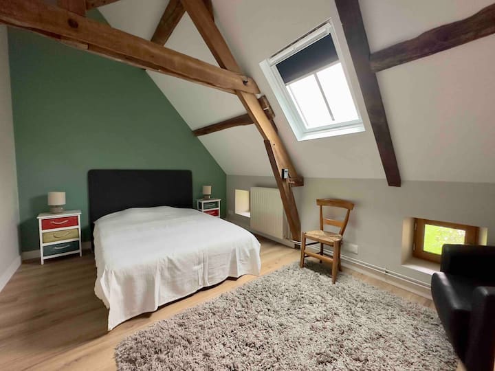 Dhomë gjumi N7 shtëpi e vogël me krevat dopio 