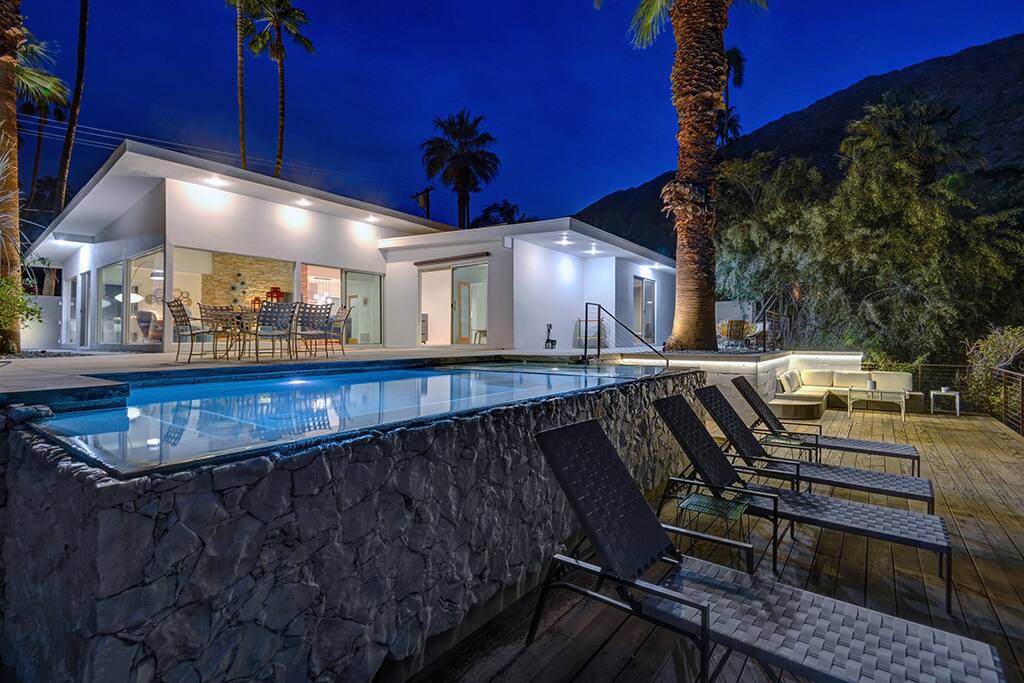 LOWER PATIO TO MOUNTAINS - DESERT SKY JEWELBOX - PALM SPRINGS VACATION RENTAL POOL HOME