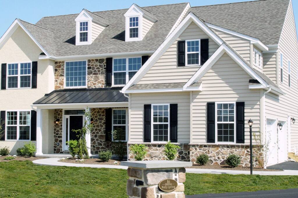 Lehigh Valley Bed & Breakfast Houses for Rent in Hellertown