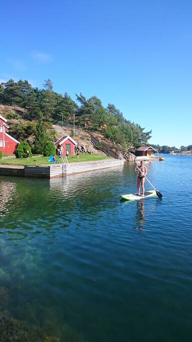 Felles brygge og strand