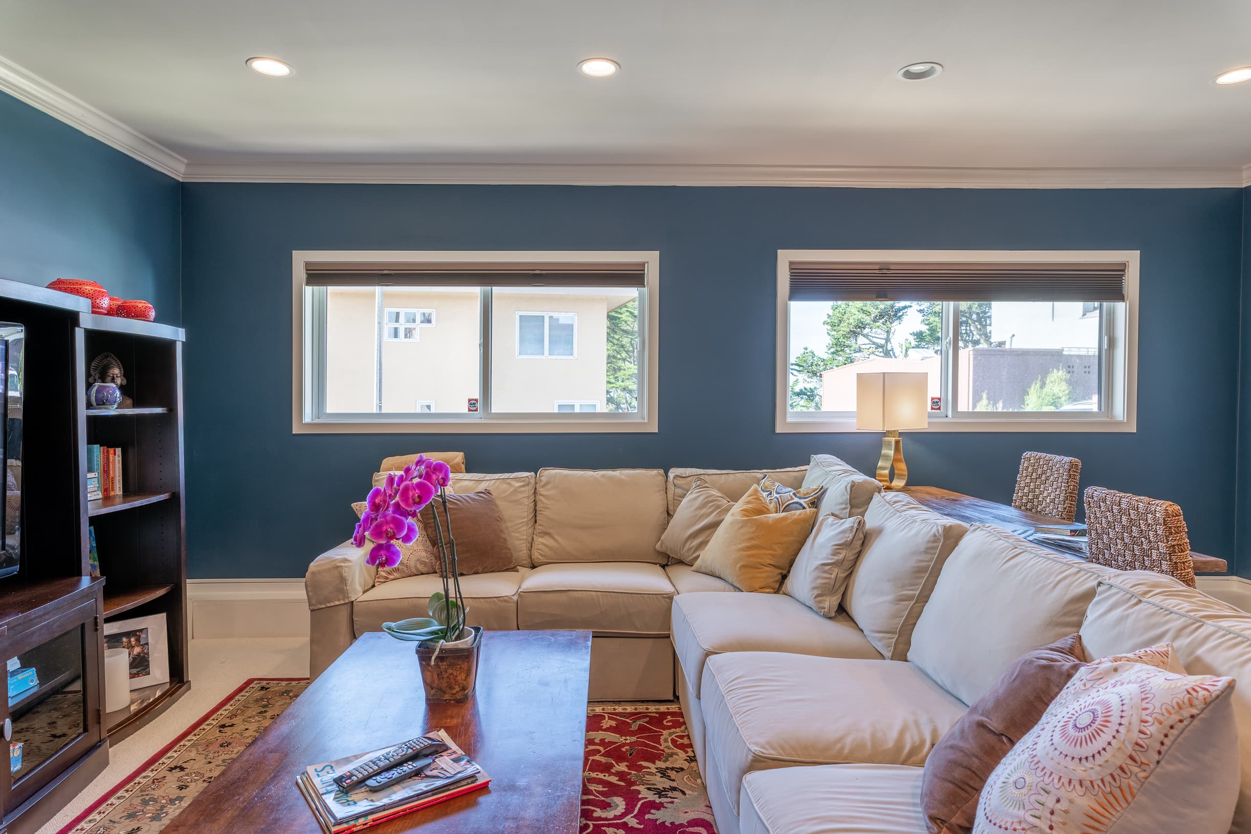 Beautiful in-law type unit with ocean views - Image 2