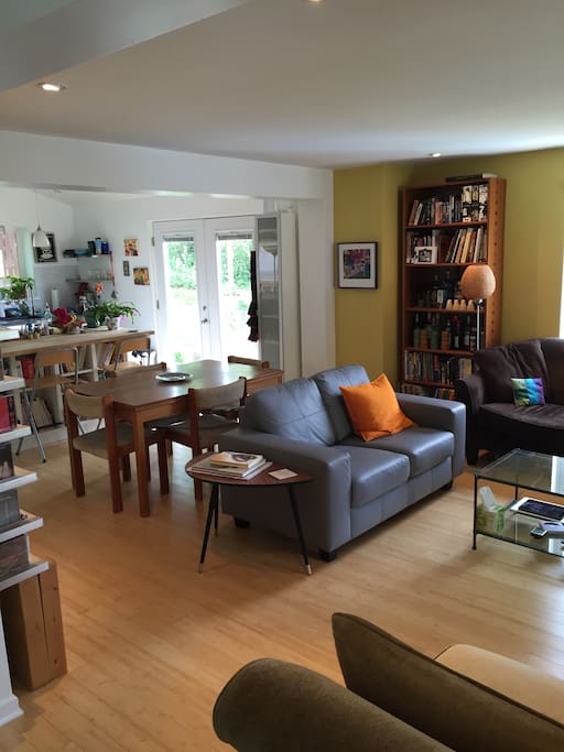Living/dining space