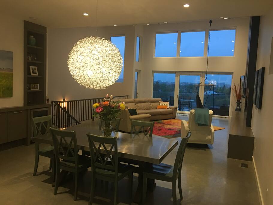 Living / Dinning Area