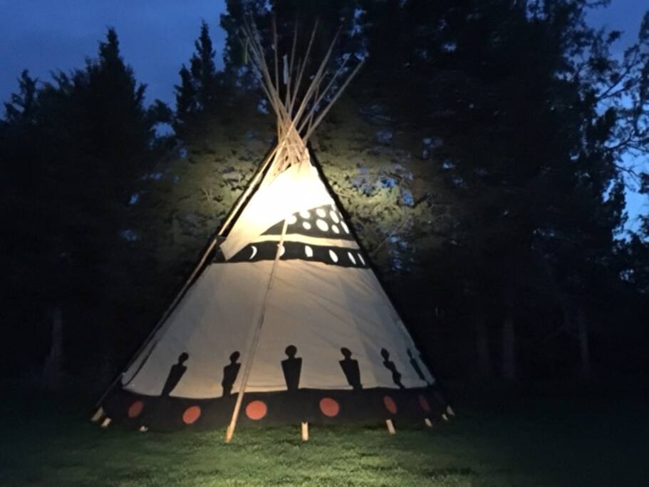 Tipi at night