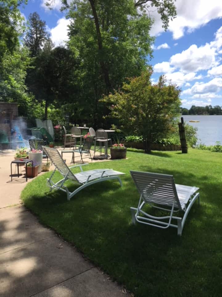 Year Round Home on English Lake in Manitowoc Cty Cottages for Rent in