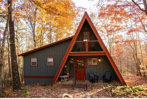 Renovated A-Frame: Fall Leaves Firepit Hot Coffee