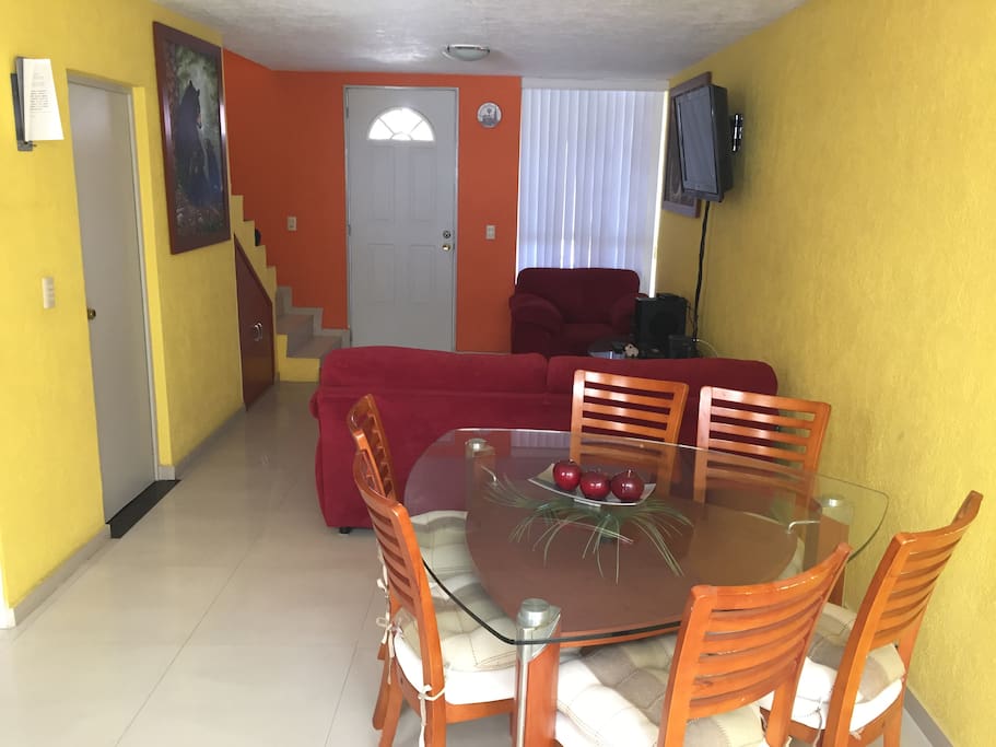 Comedor y Sala.