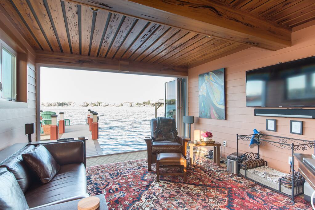 This is the air conditioned boathouse.