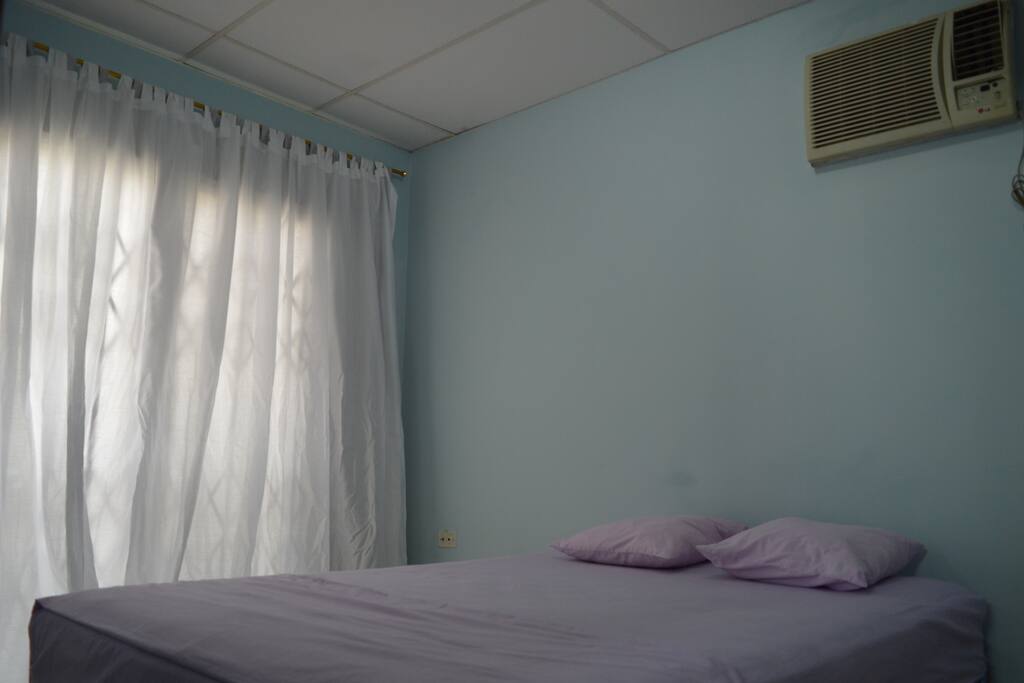 Cama para dos personas.