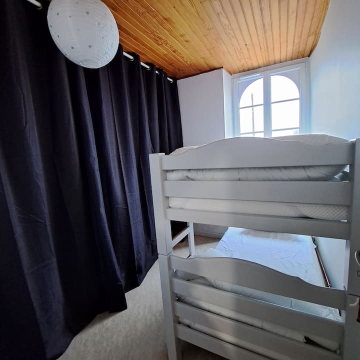 Spálňa 6