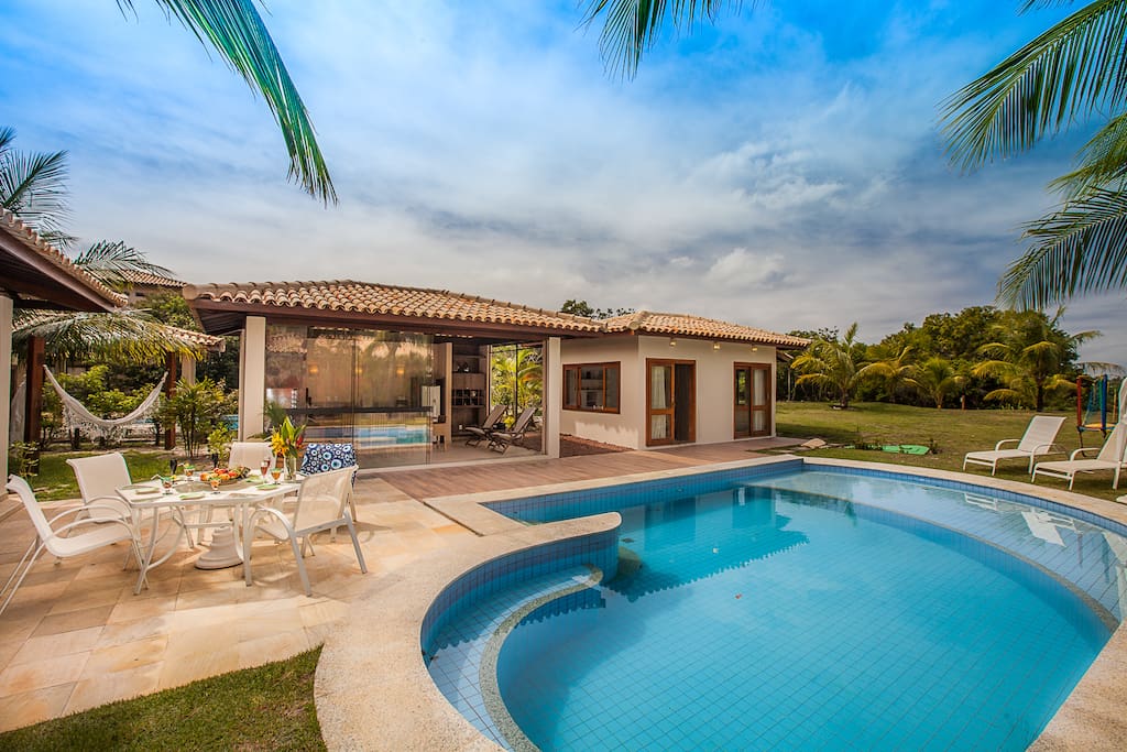 vista piscina e área externa