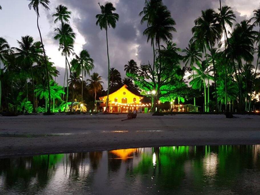 Praia à noite