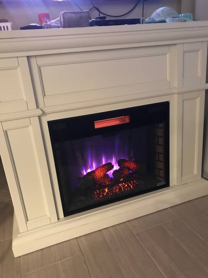 Electric fireplace