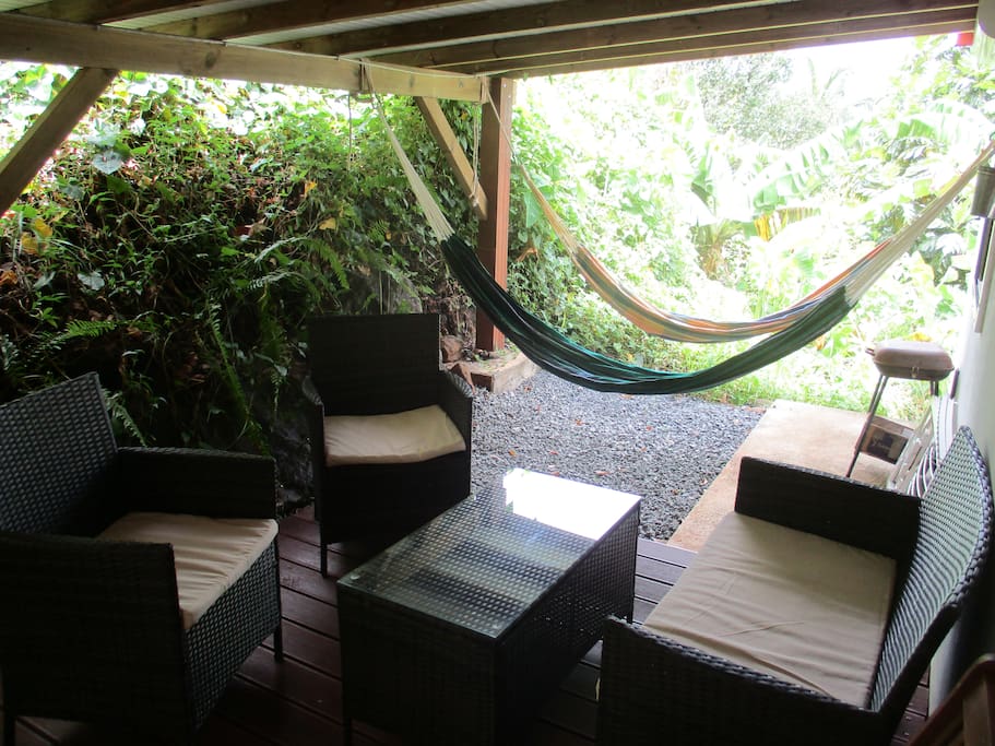 Terrasse et hamacs