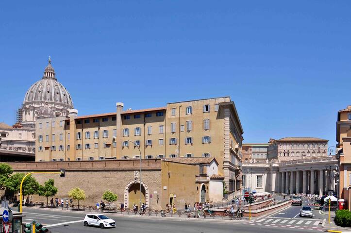 St. Peter’s Basilica apartment