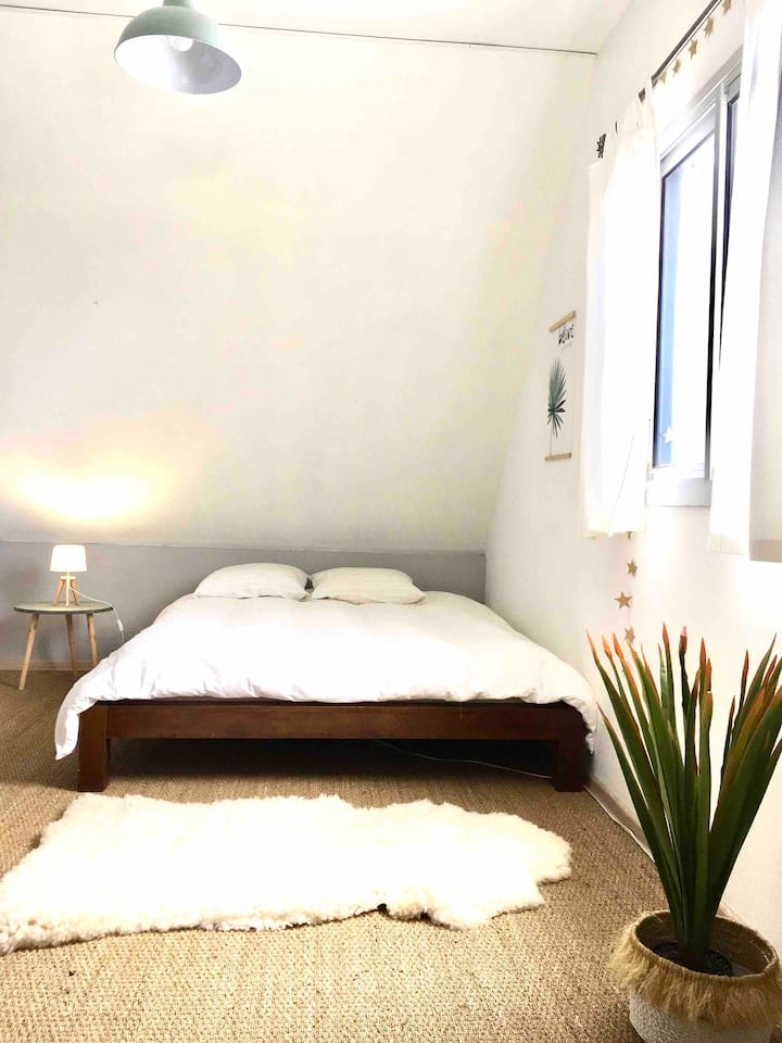 chumba cha kulala # 1 ghorofani mwonekano wa bahari