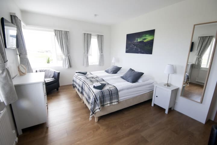 Double or twin room in the center of town
