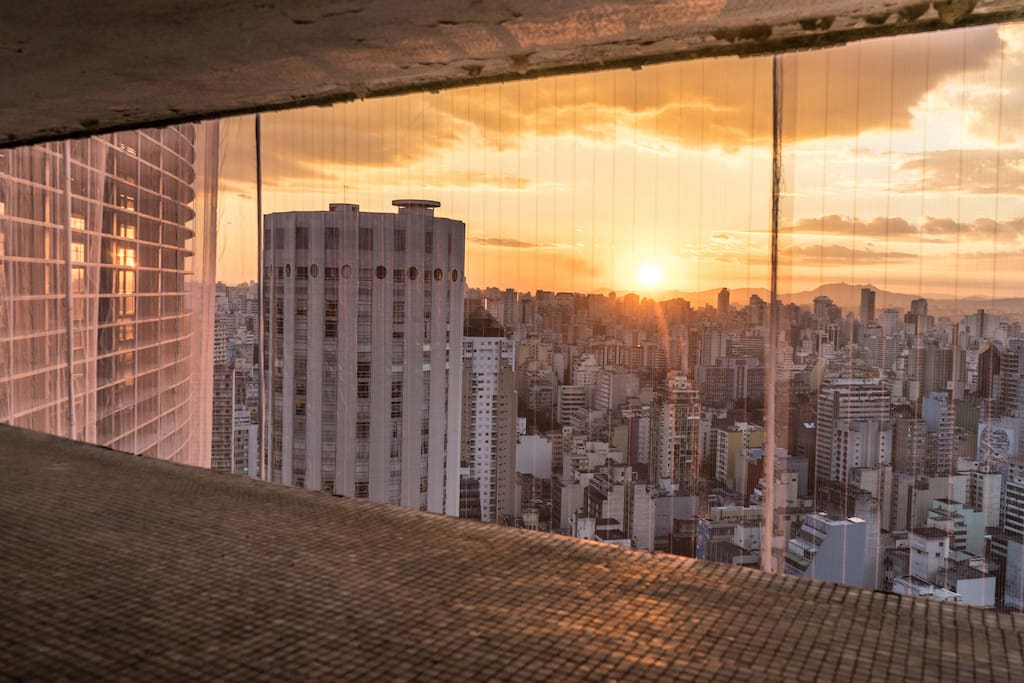 A vista da janela no Por do Sol