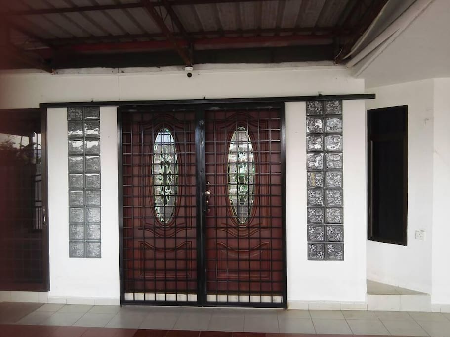 MAIN DOOR
