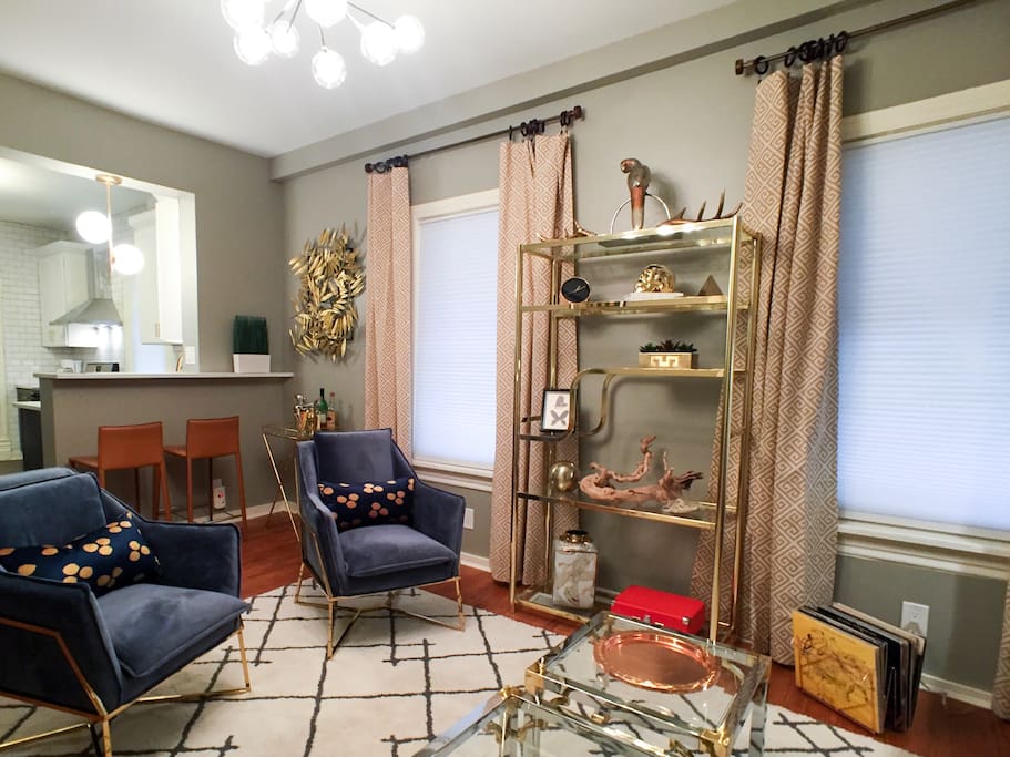 Luxury and comfort with a bit of fun thrown in! Records, games and bar essentials!