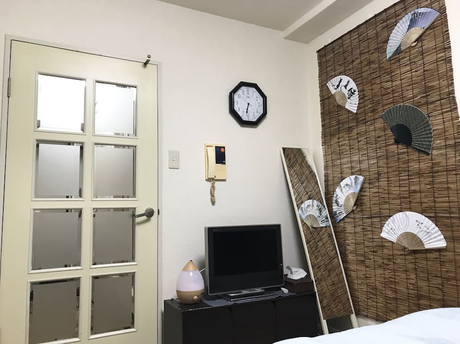 New equipment (full-length mirror)