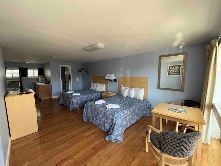 Deluxe Kitchenette First Floor #2 - Biddeford, ME