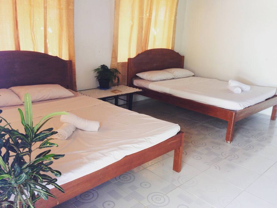 Can accommodate up to 4 pax. Located at the ground floor.
