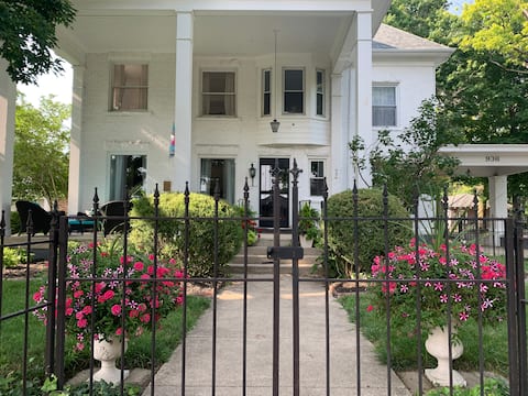 Historic Eighth Guest house