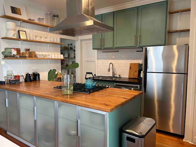 Shining Starlight house Seattle