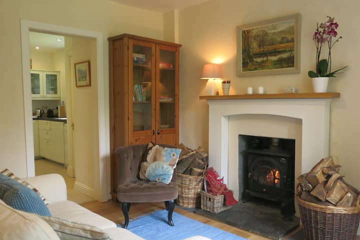 The Lodge At Duchray Castle - ローモンド湖