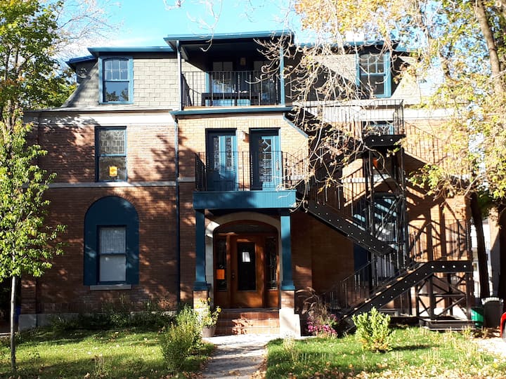 The Royale Apartments on Cedar; 5 Flats for Rent in Sudbury, Ontario