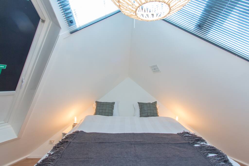 Masterbedroom