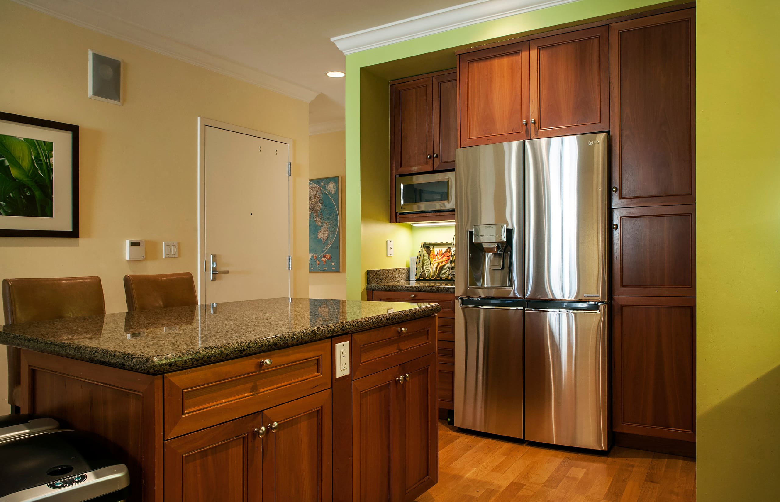 Condo in San Francisco · ★4.95 · 3 bedrooms · 4 beds · 2 baths - Image 18