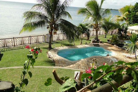Villa Mauridul Waterfront, 3 Bedrooms