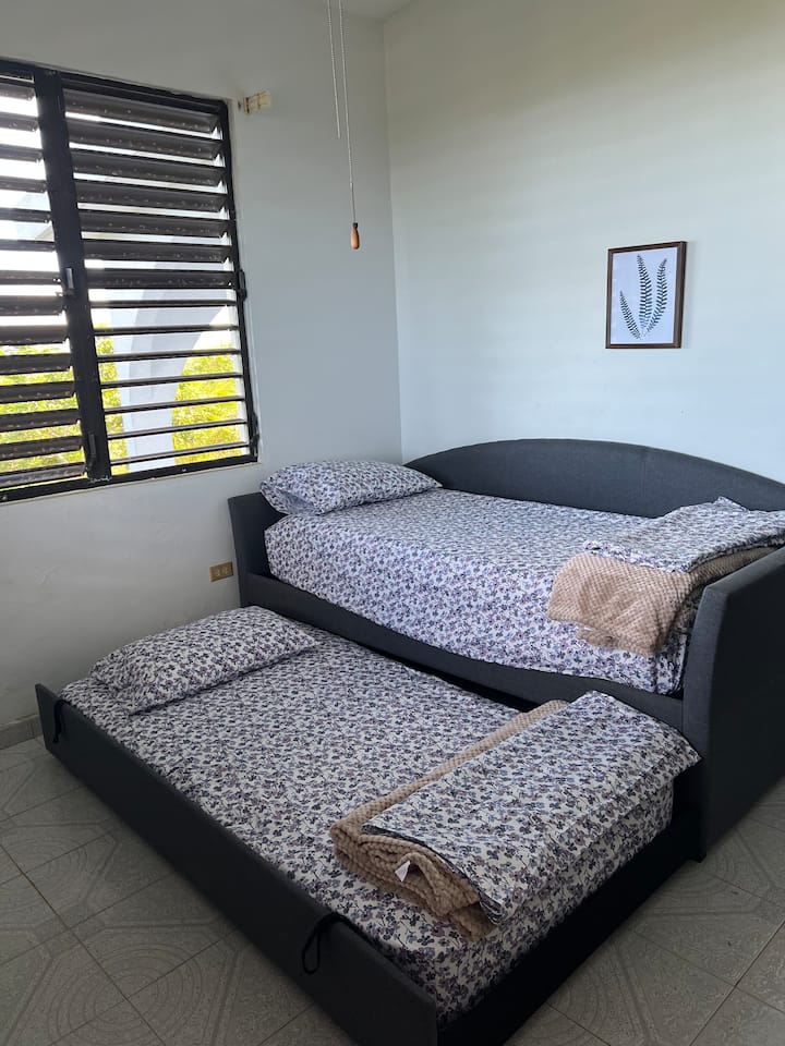 საძინებელი 1