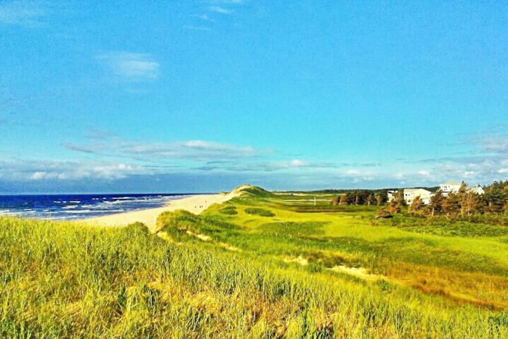 Lakeside Beach 'Fox Hollow by the Sea' Cottages for Rent in Morell, Prince Edward Island, Canada