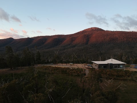 The Retreat at Mt Cathedral