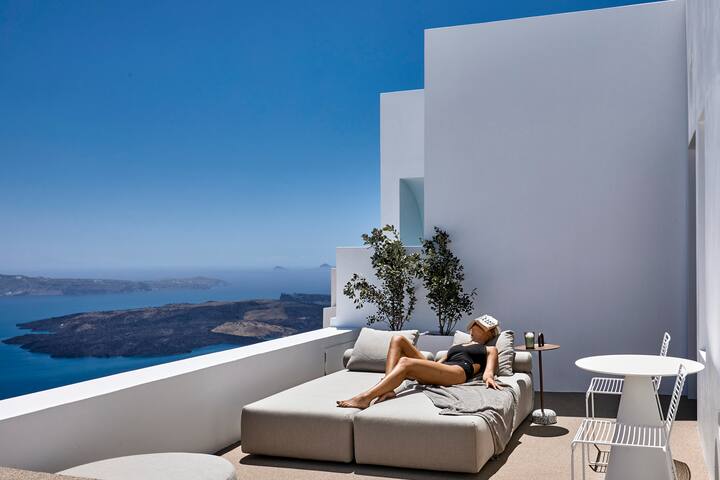 Olia Pond, 2 bedrooms, 2 jacuzzi, hammam, views gallery image 4