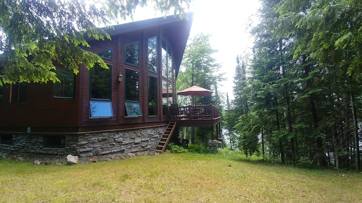 North woods lake estate on Oxbow lake