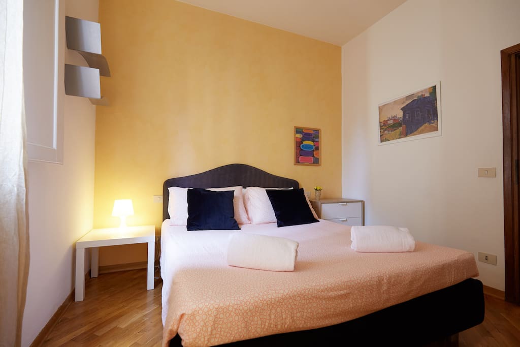 BEDROOM 1